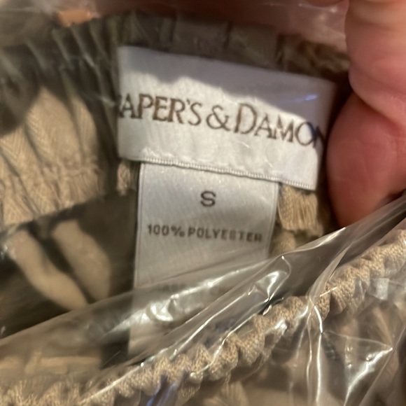Drawers and Damons size Small beige elastic waist pant brand new - Picture 4 of 7